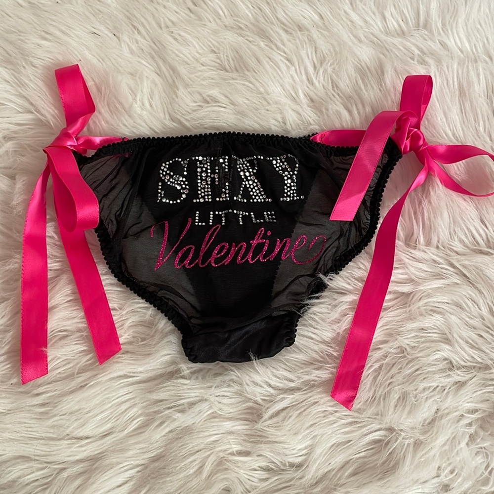 NEW VS Sexy Little Valentine Panty